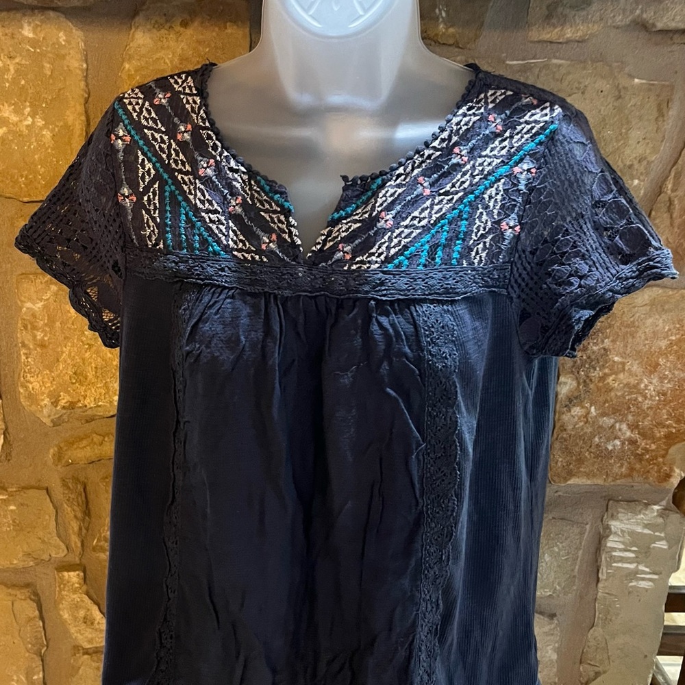 Knox Rose Navy Blue Blouse Women’s XS Lace & Embroidery Detail V-Neck